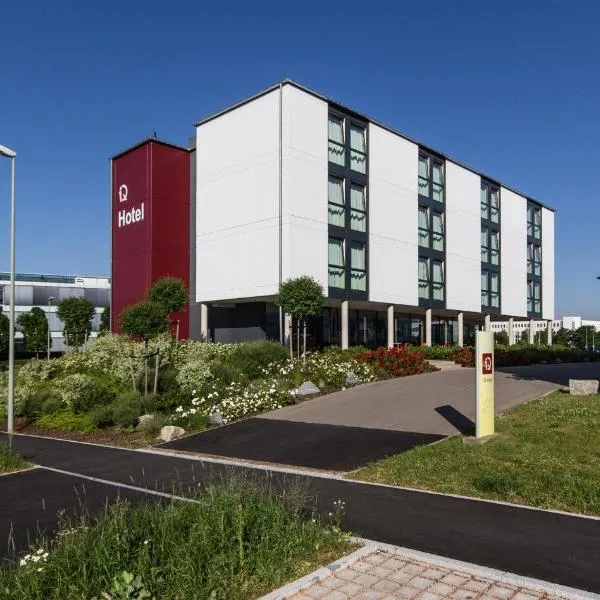 iQ-Hotel Ulm, hotel din Ulm
