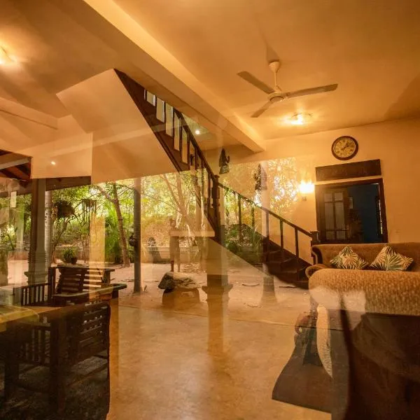 Evergreen Hotel Dambulla: Dambulla şehrinde bir otel