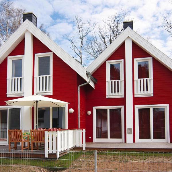 Semi-detached house in Dune Rose, Glowe
