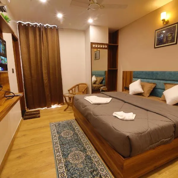 Hotel Mahadev Rishikesh，位于瑞诗凯诗的酒店