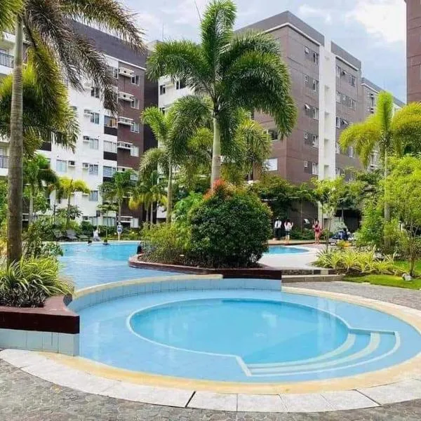 622 Tower 1 Comfy, Cozy, Central w Free Pool Access, hotel en Iloilo