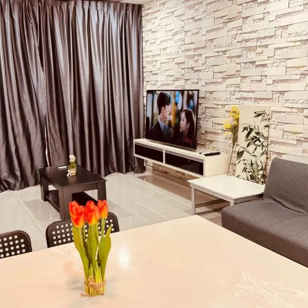 D'Putra Suites 2BR Kulai by Luxecocoo CK, hotel en Kampong Saleng