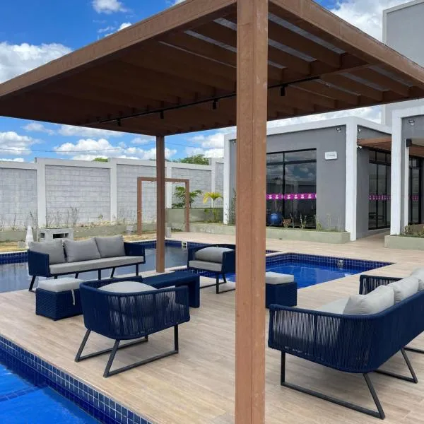 Condomínio Indianopolis a 1,4km do North Shopping, Hotel in Caruaru