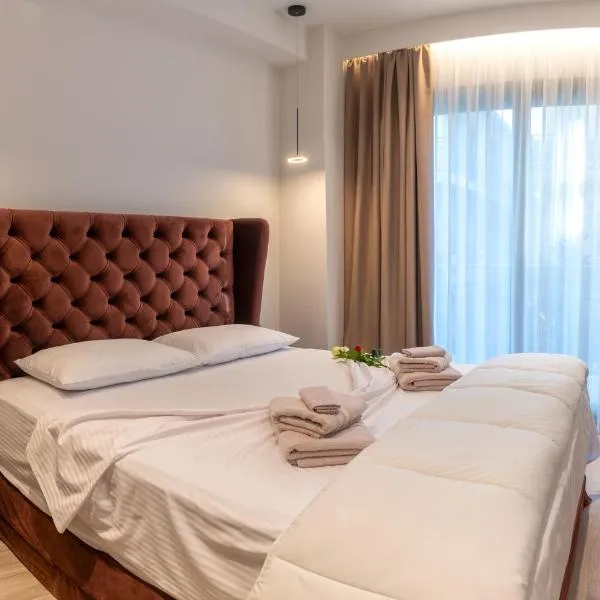 Nicolas Centrale-Smart City Suites, hotel in Igoumenitsa