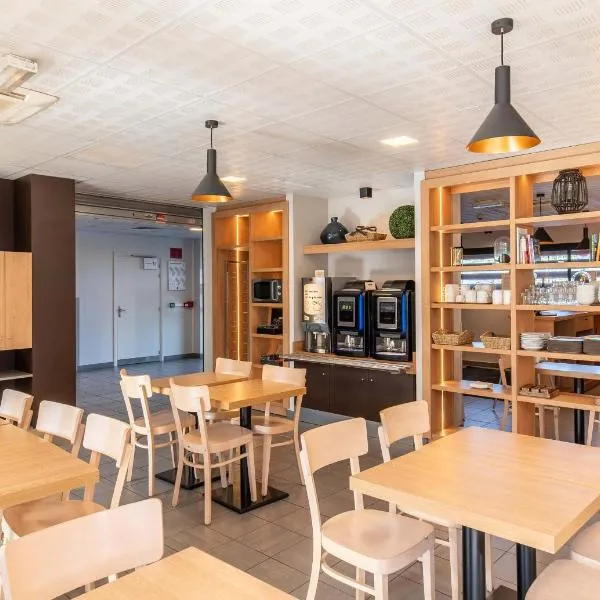 B&B HOTEL Limoges Centre Gare、リモージュのホテル