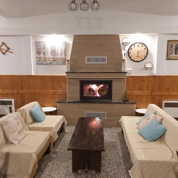 Ermis Hotel, hotel en Dhríza