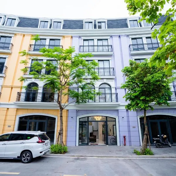 Villa 7 Phòng Ngủ Habobay Hạ Long、ハロンのホテル