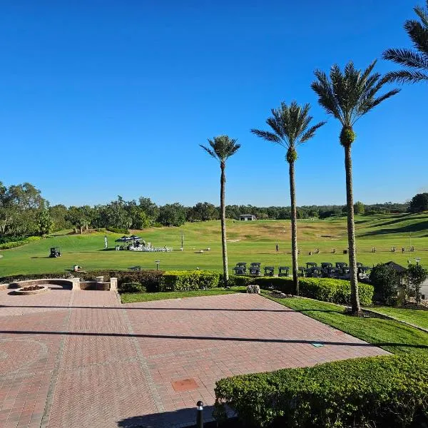 Endearing Private Bedroom in Shared House in Reunion Resort, hôtel à Kissimmee