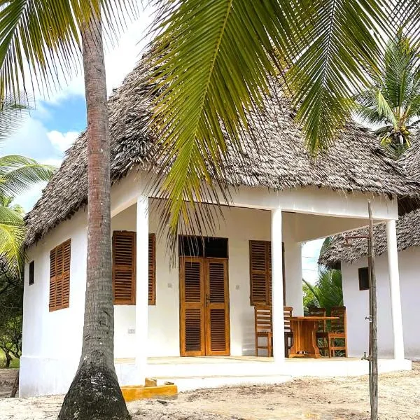 Jumamosi Beach Villa، فندق في Ushongo Mabaoni