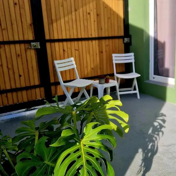 AL - Studio to Travelers, hotel in Ponta Delgada