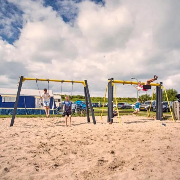 Strandcamping Jagtveld, hotel in 's-Gravenzande