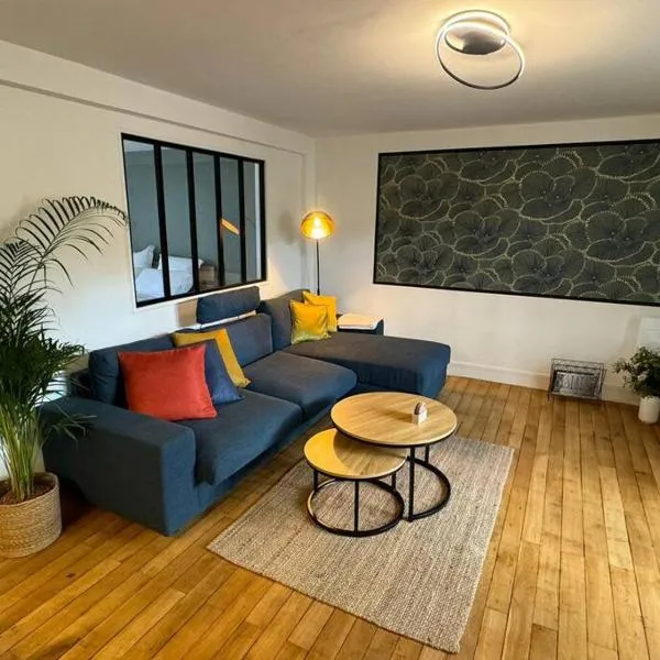 L'esKale / Gare de Tours, hotel in Tours