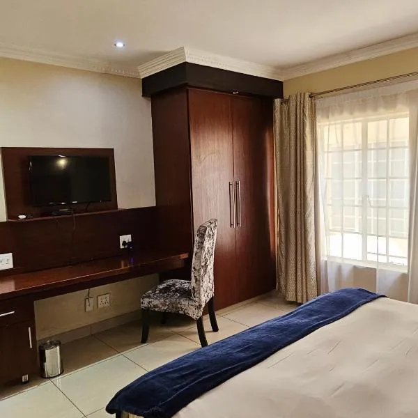 Booth Suite Hotel Mafikeng, hotel di Mahikeng