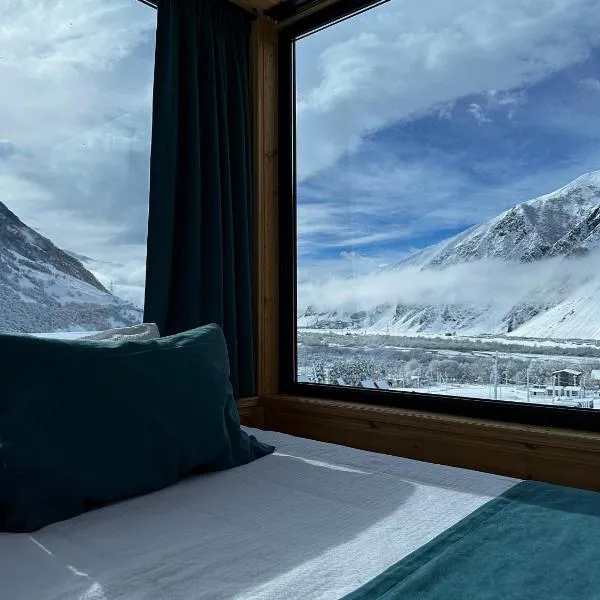 Kazbegi Inn Cottages, hotel em Kazbegi