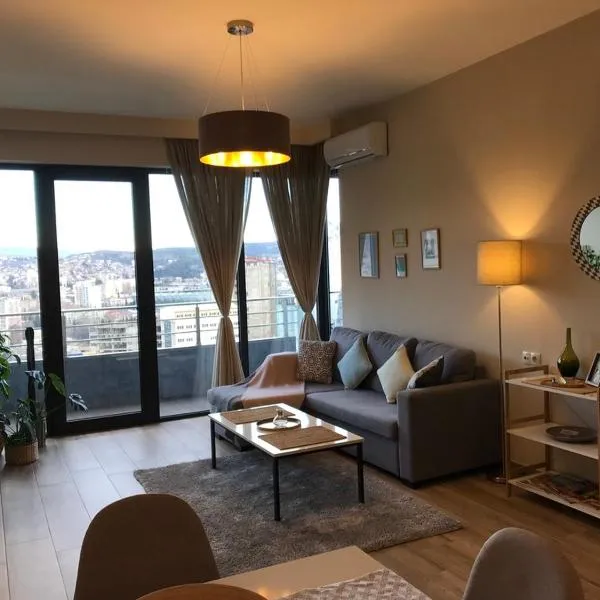 Ameri Plaza Green Apartments, hotel in Tbilisi City
