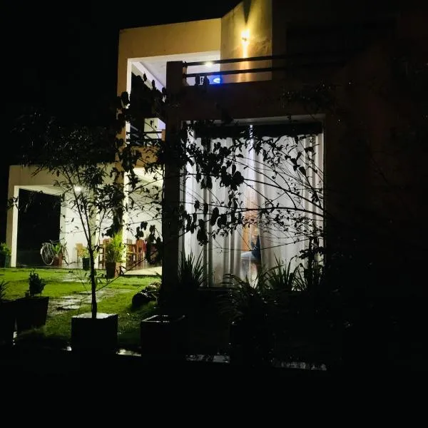 Chill House safari resort, hotel en Udawalawe