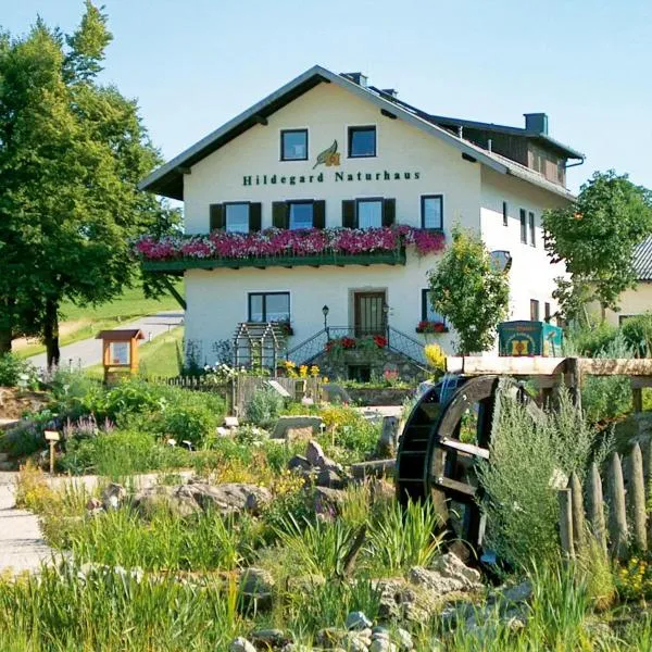 Hildegard Naturhaus, hotel v destinaci Kirchberg bei Mattighofen