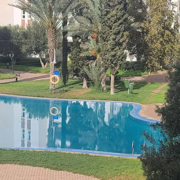 Agadir Marina vue piscine, hotel in Agadir