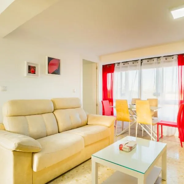 Apartamento luminoso, hotel in Seville