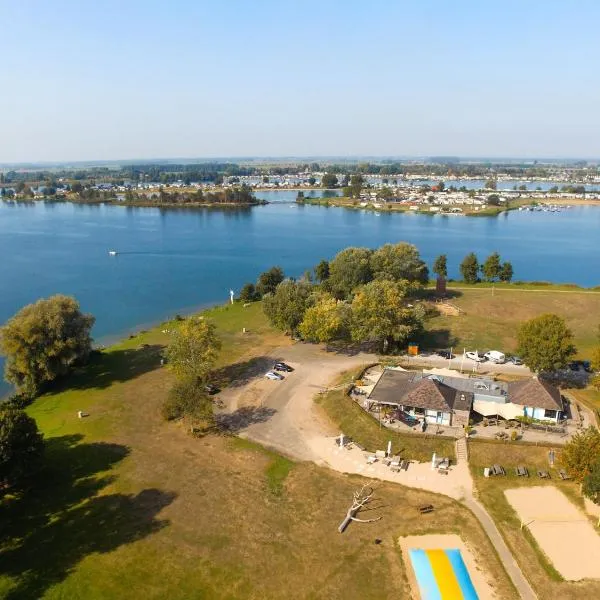 Recreatiepark Riverside、Appelternのホテル