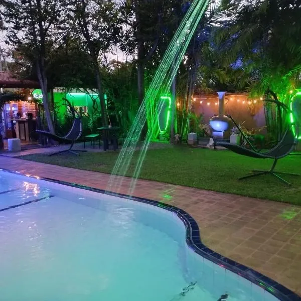 Palms Villa, hotel em Negombo