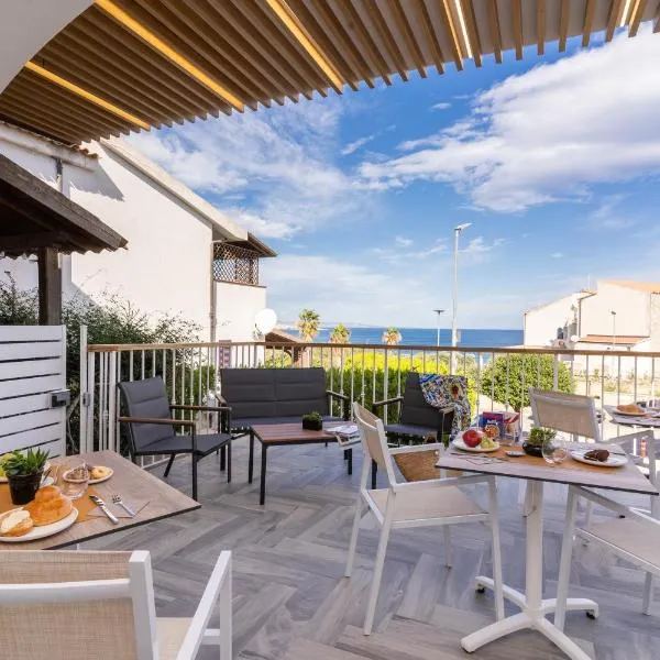 Grenilù Sea, hotel in Crotone