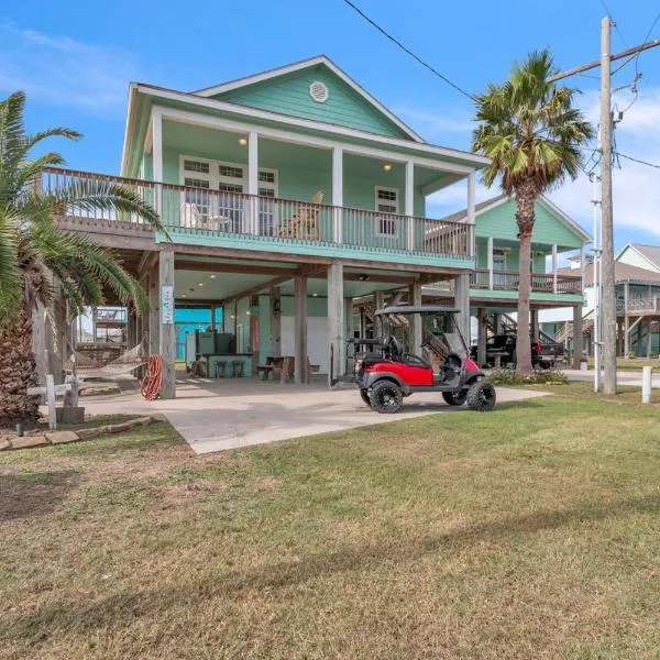 Steps to beach Golf Cart About Time Beach Retreat, hôtel à Bolivar Peninsula