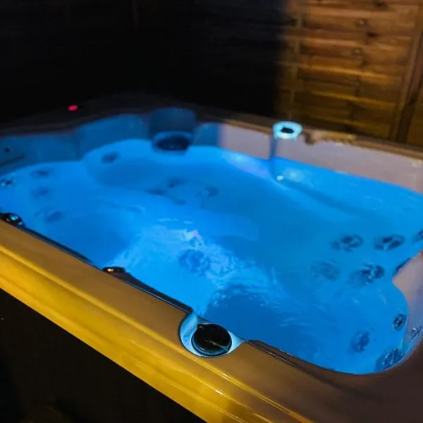 Secrète loft, hotel v destinaci Aucamville