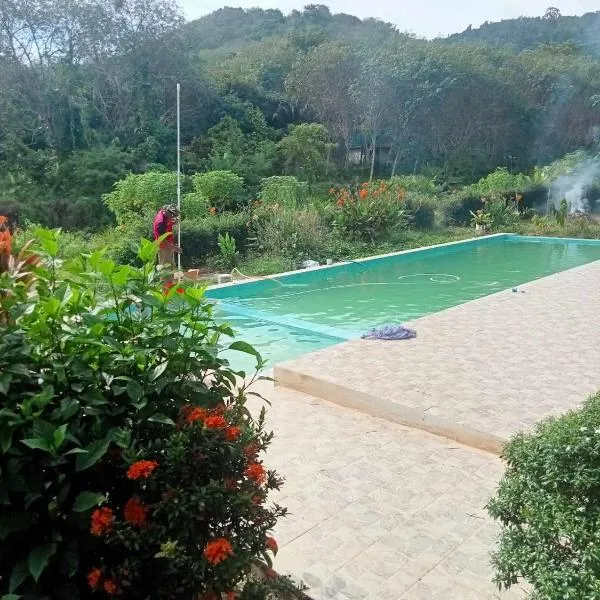 Phusam Big Resort, ξενοδοχείο σε Ko Mook