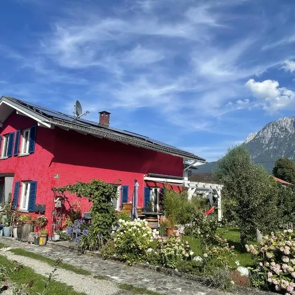 Ferienwohnung Seidenhuhn, hotel in Kiefersfelden
