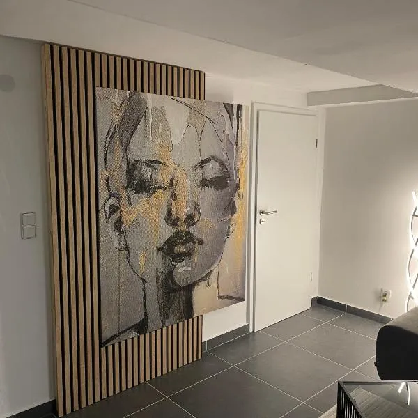 Stilvolles Designappartment mit Terasse & Garten im idylischem Bindlach、ビントラハのホテル