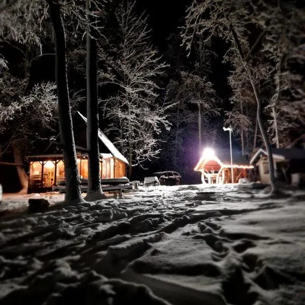 Mini saunahouse, hotel v destinaci Bašķi