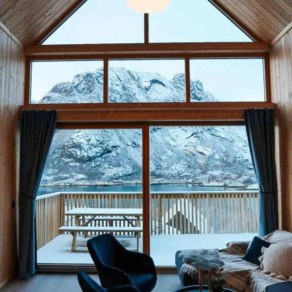 Lofoten Cabins, hotel a Hopen