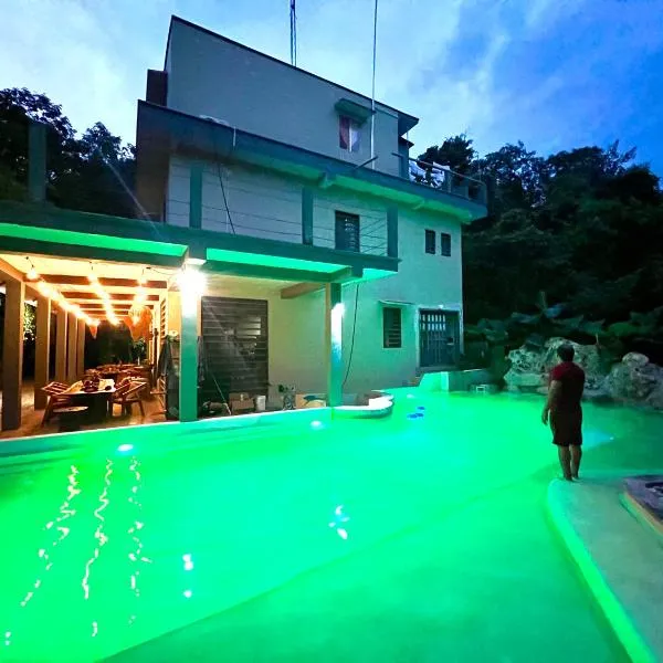 Hokhmah Heart Hotel, hôtel à Puerto Morelos