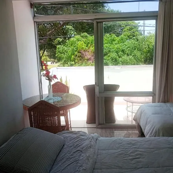 Monterrico Suites Hotel, hótel í Lima
