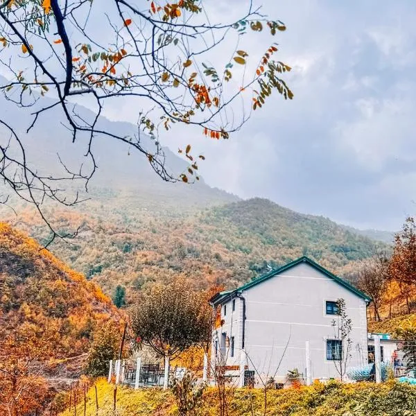 Te baca Qerim, ξενοδοχείο σε Lekbibaj