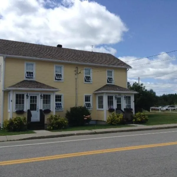 Gîte La Richardière, hotel di Godbout