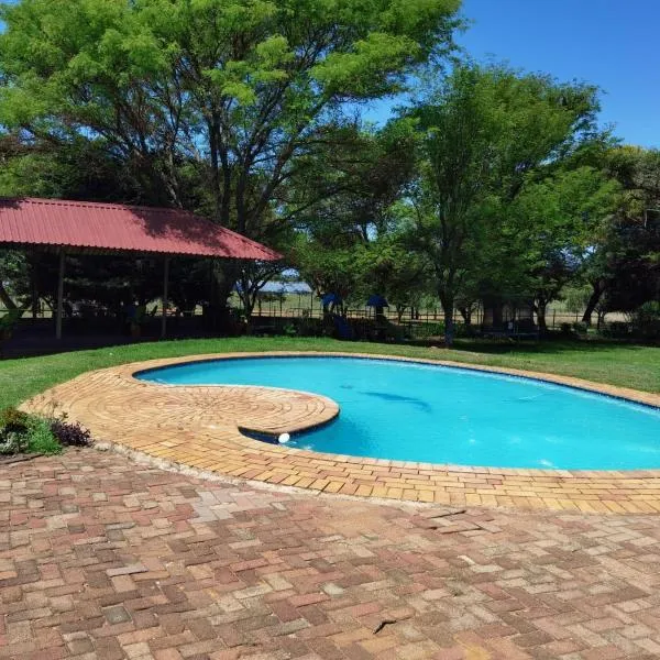 Lunford Garden Cottage, hotel v destinaci Rayton