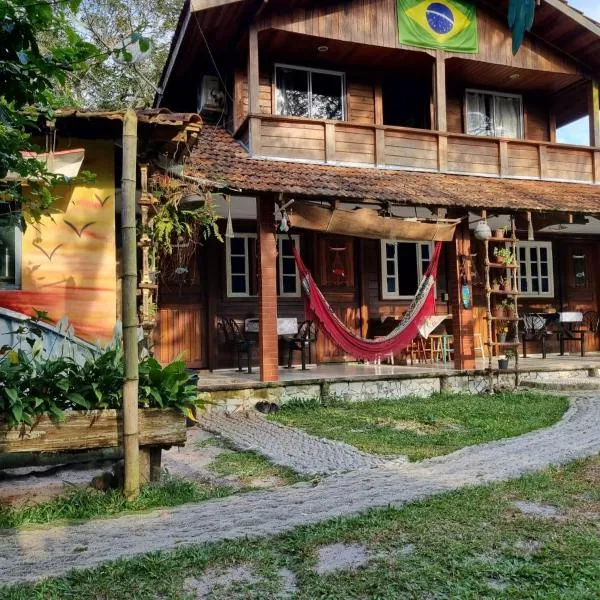 Pousada Sobre as Ondas - ILHA DO MEL - PR, hotel in Ilha do Mel