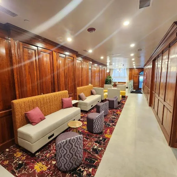 Mayfair Hotel, an Ascend Collection Hotel, hotel in New York