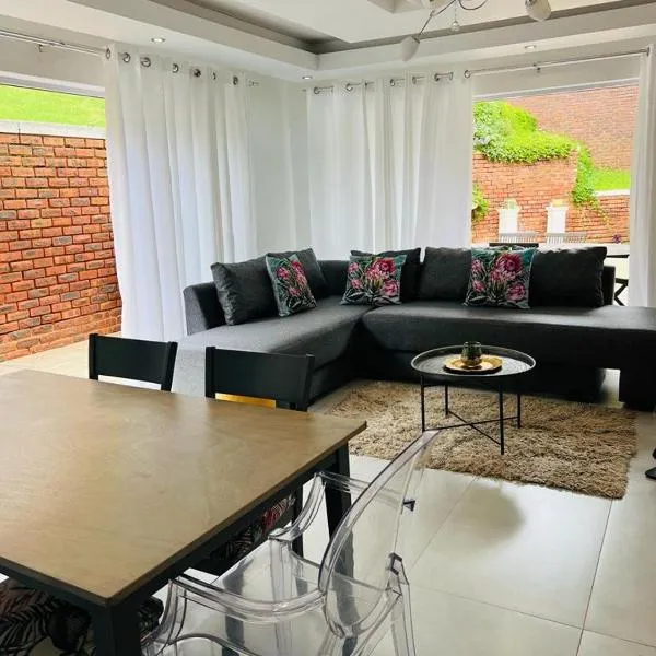 Villa Le Rosa Unit 2, hotel a Durban