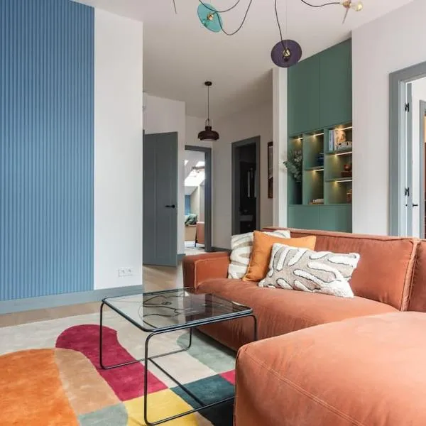 Colourpop: Luxurious Uptown Apartment in Riga, hotel in Rīga