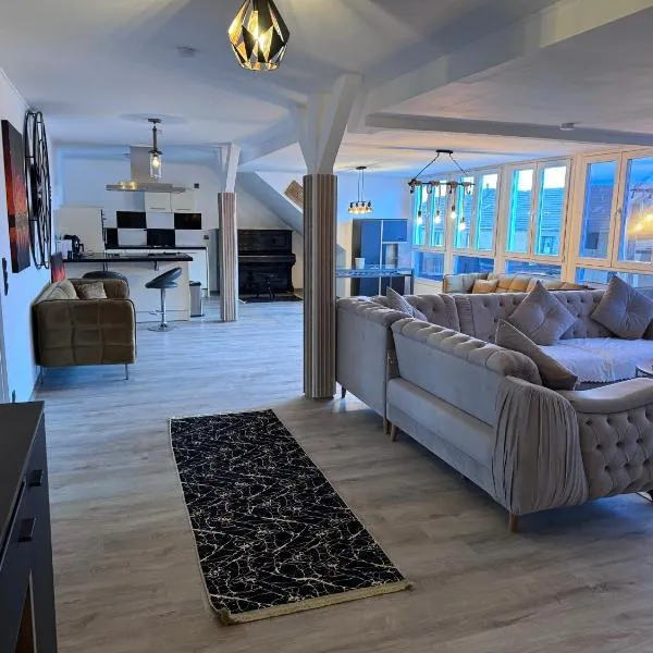 Penthouse wohnung ultra exlusive, ξενοδοχείο στο Ντούισμπουργκ