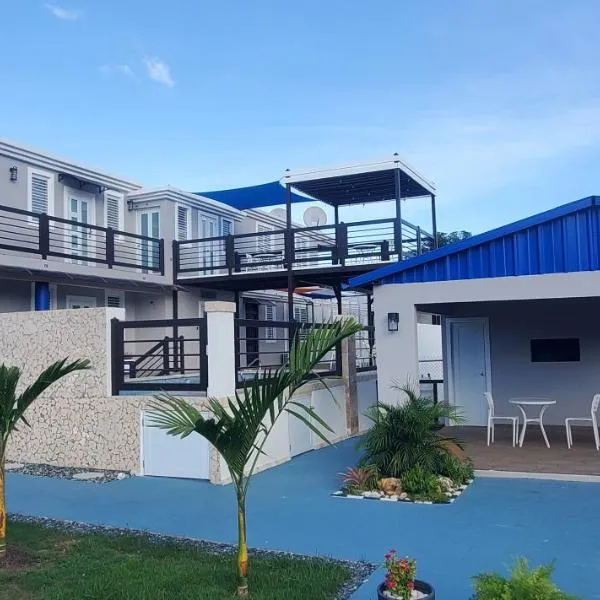 2 PALMAS STR, khách sạn ở Aguadilla