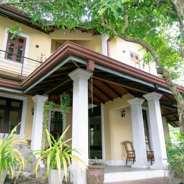 Airport Villa D 87, hotel in Katunayake