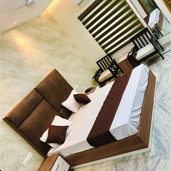 The highclass hotel, hotell sihtkohas Bathinda