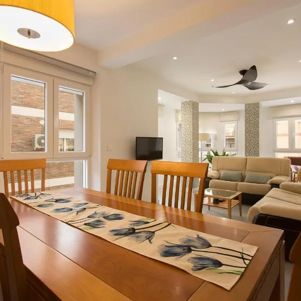 Apartamento Mulhacen Centro Free Parking, hotel i Granada