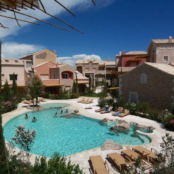 Cascina del Mar Apartments