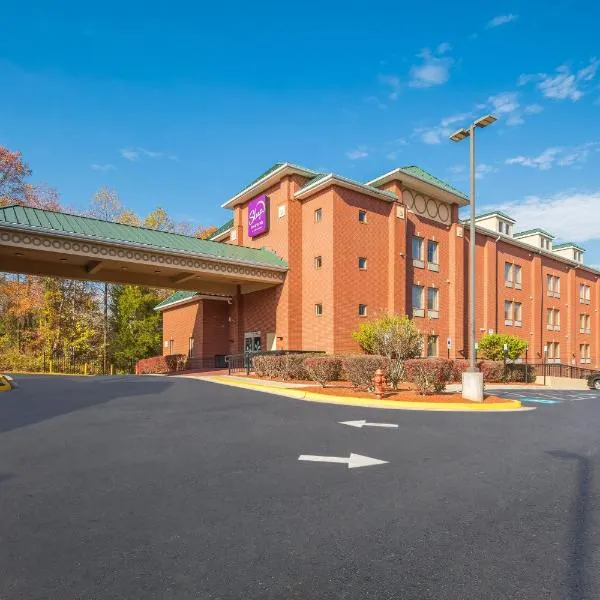 Sleep Inn & Suites near Joint Base Andrews-Washington Area, hotel din Morningside