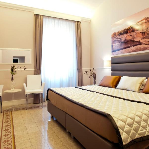 Daplace - La Mongolfiera Rooms in Navona